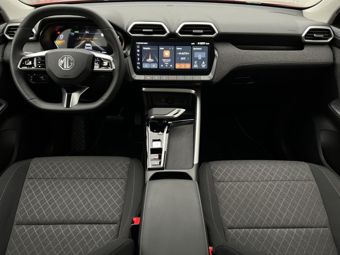 MG ZS 1.5 EMOTION HYBRID+ AUT CZ