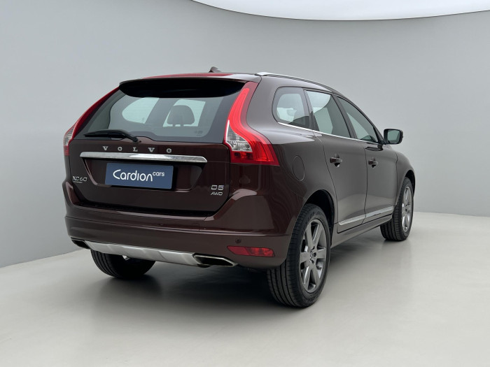 Volvo XC60 D5 AWD SUMMUM AUT CZ 2.4 d Summum