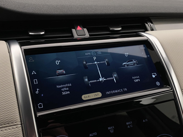 Land Rover Discovery Sport D200 AWD R-DYNAMIC REZERVACE 2.0 d Dynamic