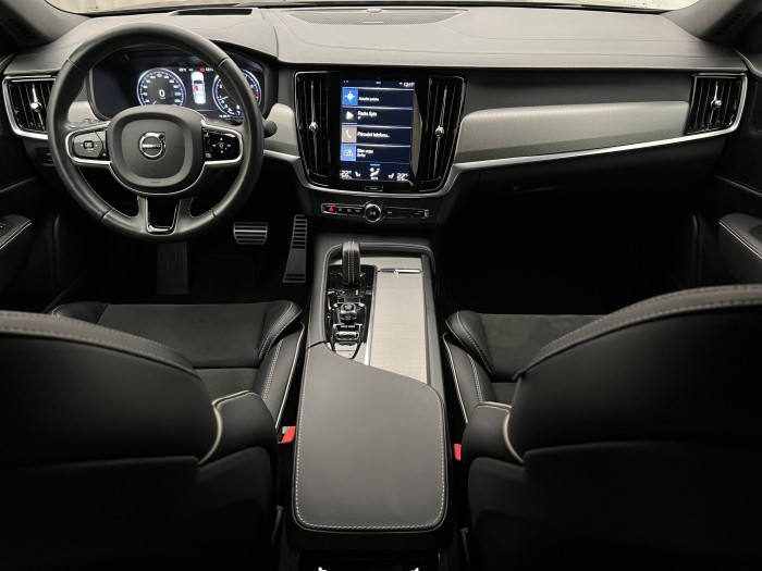 Volvo S90 B5 R-DESIGN AUT