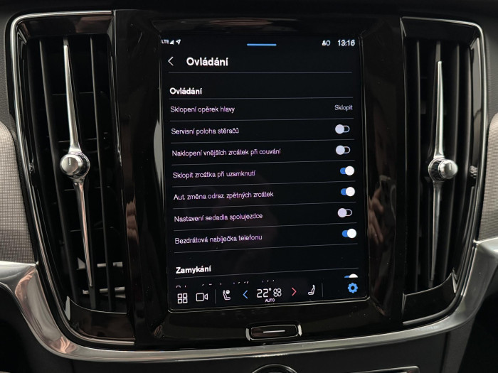 Volvo V90 CC B4 AWD PLUS REZERVACE