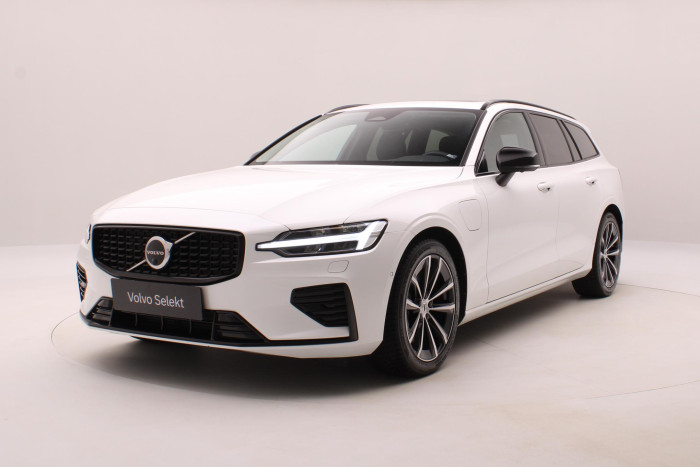 Volvo V60 T8 AWD RECHARGE DARK PLUS CZ