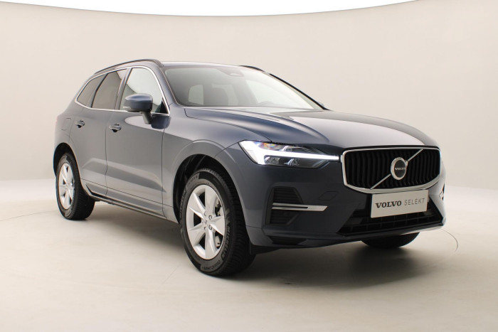 Volvo XC60 B4 AWD CORE AUT REZERVACE