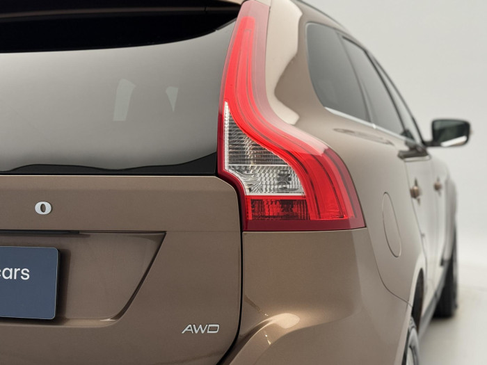Volvo XC60 3.2 AWD MOMENTUM AUT 3.2 Momentum