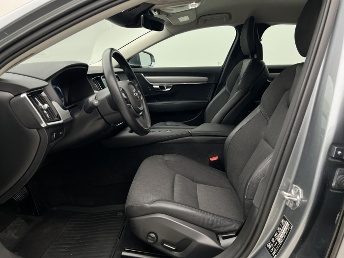 Volvo S90 T4 MOMENTUM AUT 2.0 Momentum