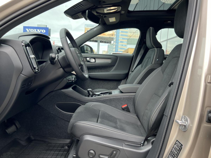 Volvo XC40 B4 AUT DARK ULTIMATE