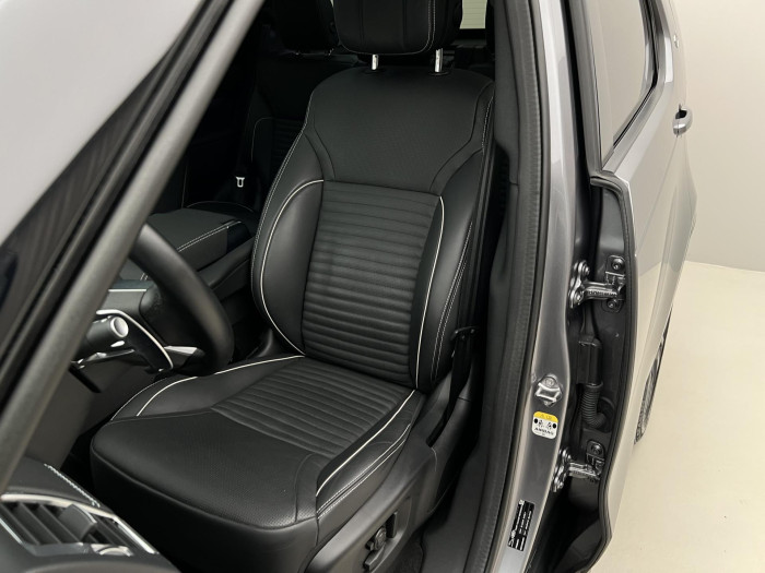 Land Rover Discovery D250 R-DYNAMIC SE AWD AUT 3.0 d Dynamic SE