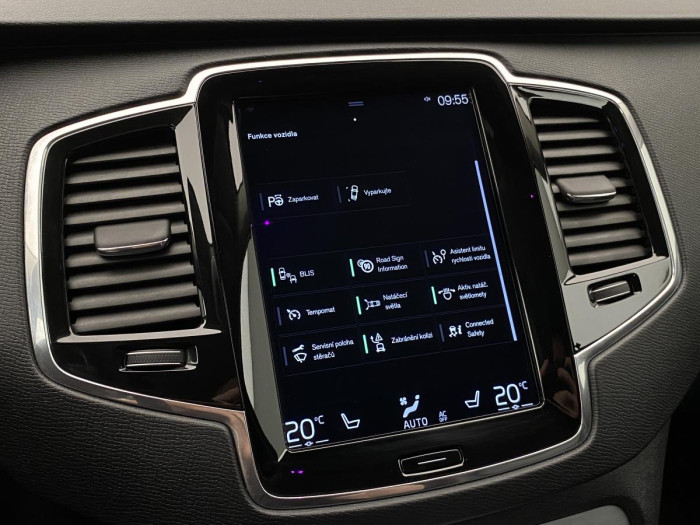 Volvo XC90 D5 AWD MOMENTUM REZERVACE 2.0 d Momentum