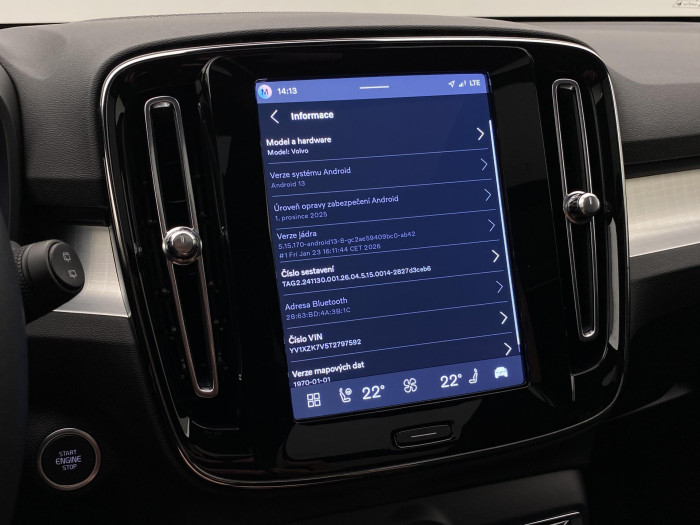 Volvo XC40 B3 AUT PLUS BLACK EDITION