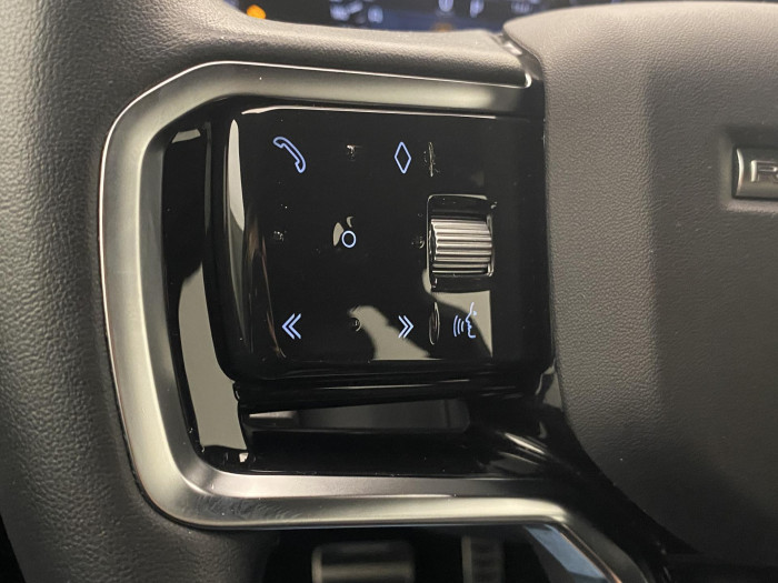 Land Rover Range Rover Evoque P200 R-DYNAMIC REZERVACE 2.0 Dynamic