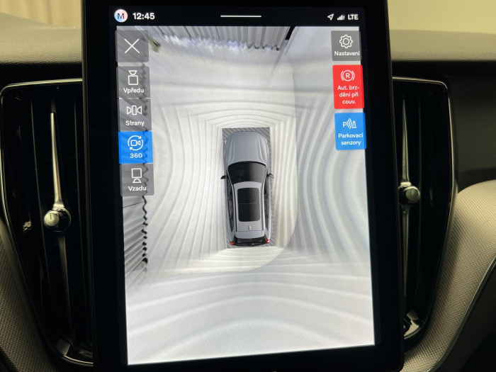 Volvo XC60 B5 AWD BLACK EDITION PLUS AUT