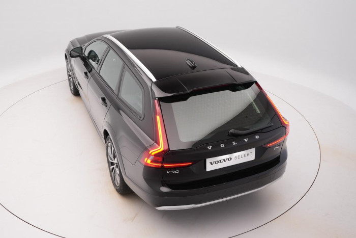 Volvo V90 CC B4 AWD PLUS AUT REZERVACE