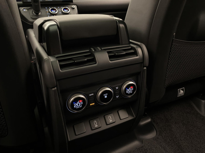 Land Rover Defender 110 D350 X-Dynamic HSE 3.0 d Dynamic