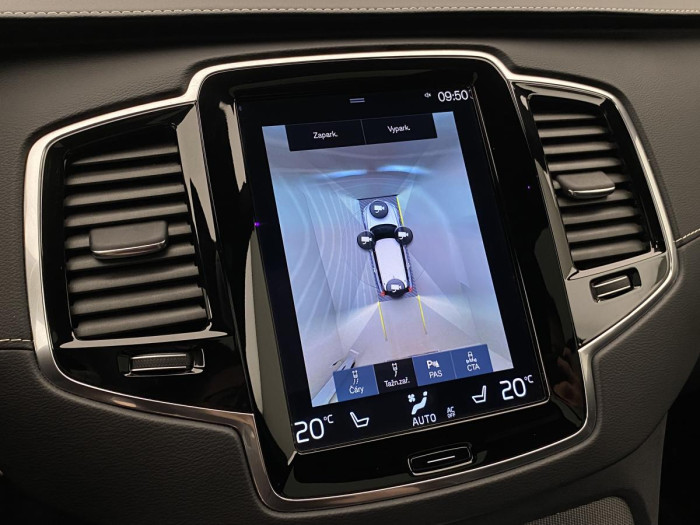 Volvo XC90 B6 AWD R-DESIGN REZERVACE