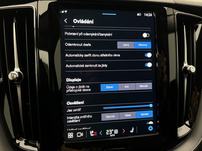 Volvo XC60 T6 AWD RECHARGE PLUS BRIGHT