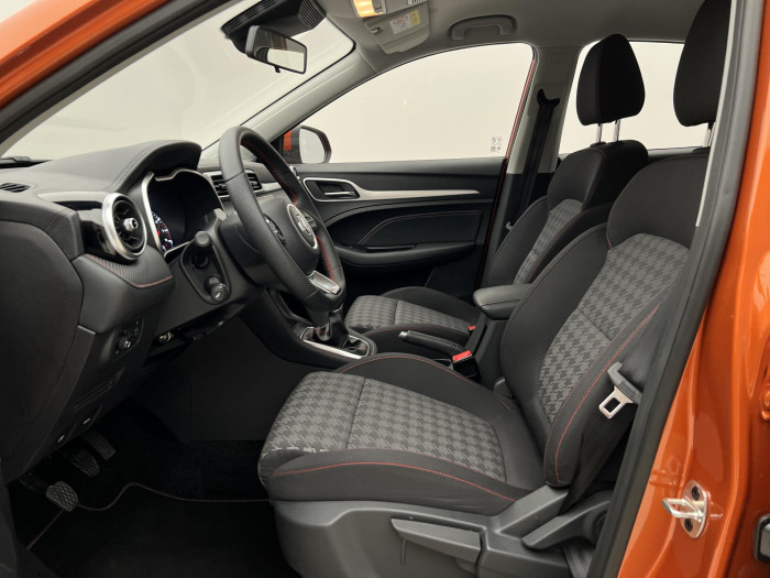 MG ZS 1.5 ESSENTIAL PLUS CZ 1.maj.