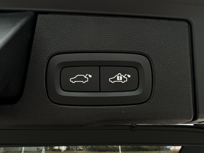 Volvo XC60 B5 MOMENTUM Aut 1.maj. 2.0 Momentum