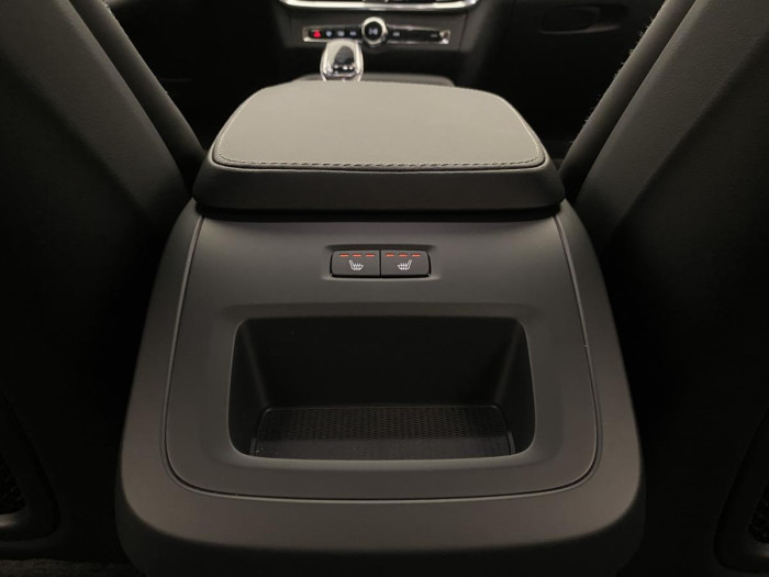 Volvo V90 B4 AWD AUT CROSS COUNTRY PLUS 2.0 Plus
