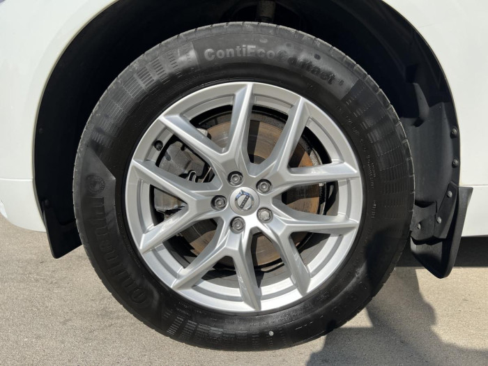 Volvo XC60 B4 AWD MOMENTUM Aut 1.maj. 2.0 Momentum