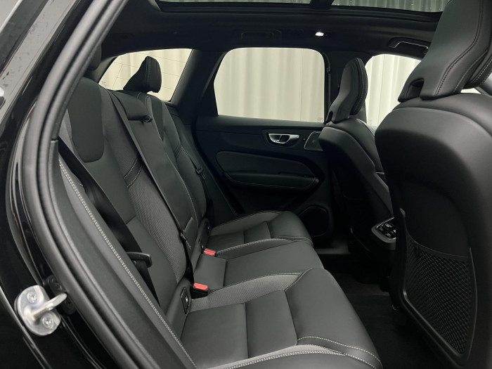 Volvo XC60 B5 AWD ULTRA BLACK EDITION AUT 2.0 Edition