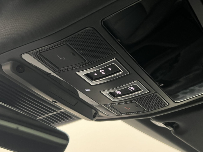 Land Rover Range Rover Evoque P250 DYNAMIC SE AWD Aut 2.0 Dynamic SE