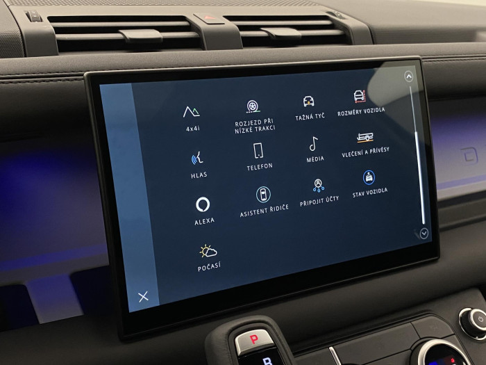 Land Rover Defender 110 D250 X-DYNAMIC SE AWD AUT 3.0 d Dynamic SE