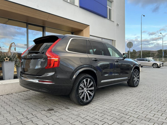 Volvo XC90 B5 AWD AUT BRIGHT PLUS 7-míst 2.0 Plus