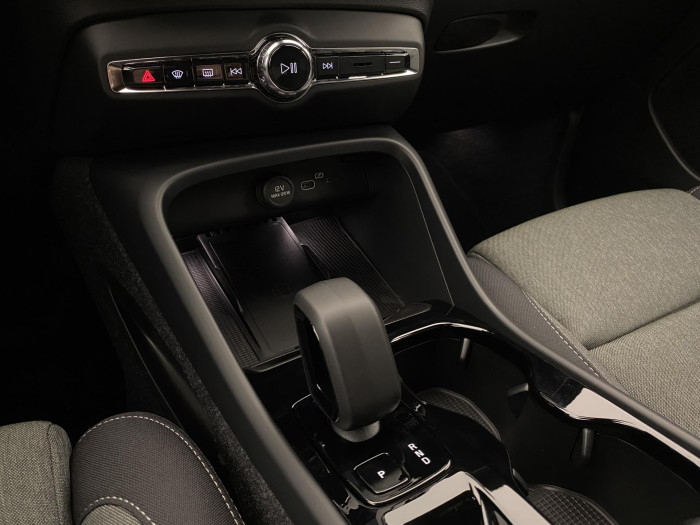 Volvo XC40 B3 AUT DARK PLUS
