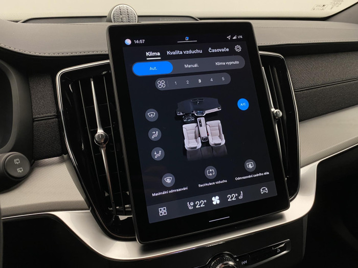 Volvo XC90 B5 AWD BLACK EDITION PLUS 7