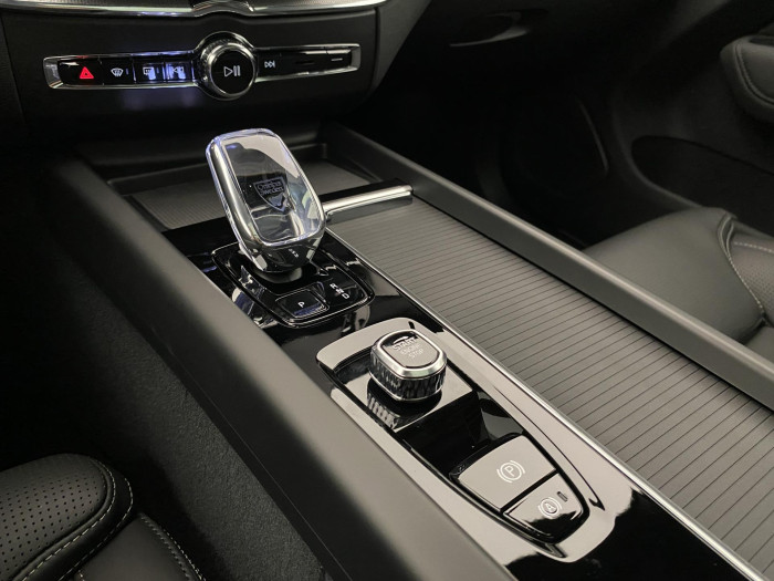 Volvo XC60 B5 AWD AUT ULTRA BLACK EDITION 2.0 Edition
