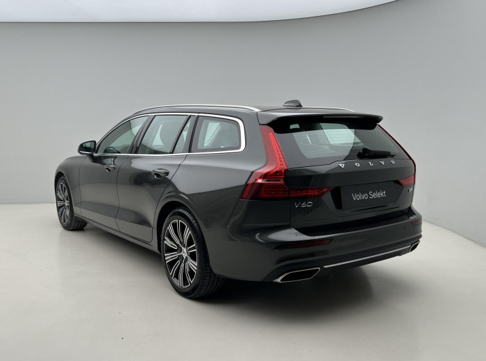 Volvo V60 B4 INSCRIPTION AUT 1.maj.