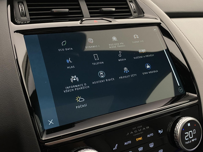 Jaguar E-Pace P250 SE  R-DYNAMIC REZERVACE 2.0 SE Dynamic