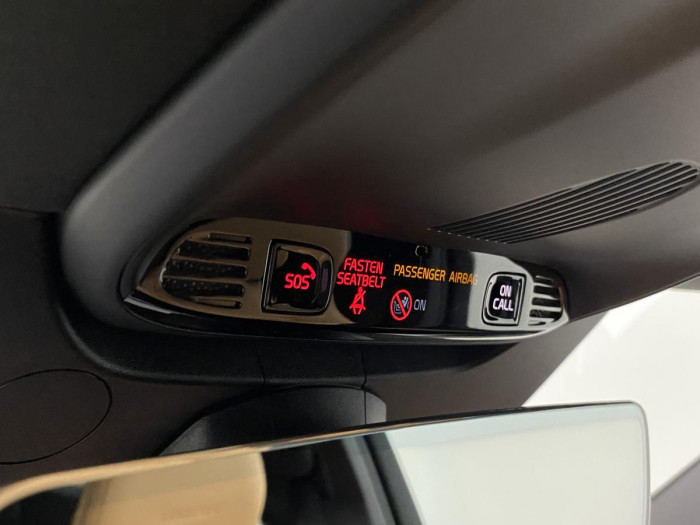 Volvo XC90 B5 AWD INSCRIPTION REZERVACE