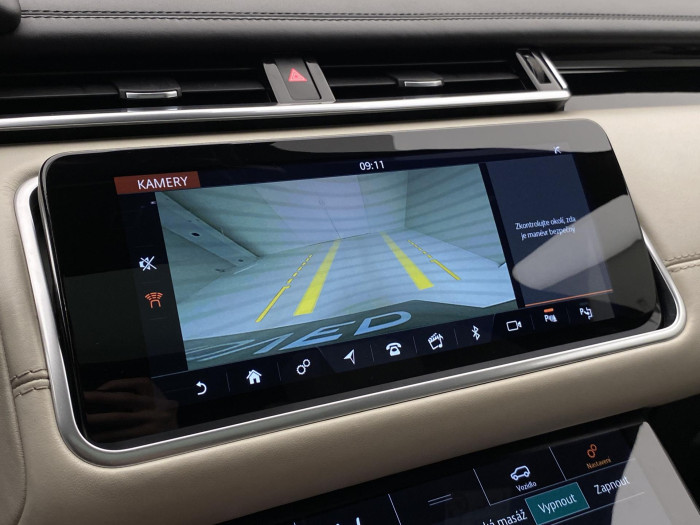 Land Rover Range Rover Velar D275 R-DYNAMIC AWD REZERVACE 3.0 d Dynamic