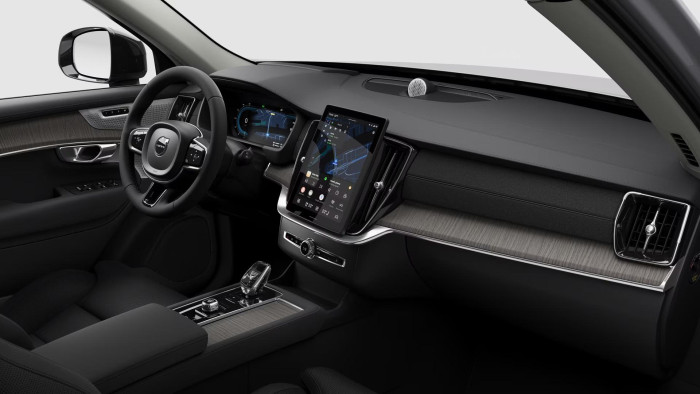 Volvo XC90 T8 AWD RECHARGE DARK ULTRA 7m