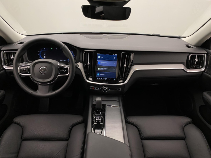 Volvo V60 CC B5 AWD PLUS AUT 1.maj