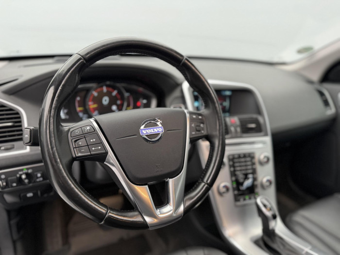 Volvo XC60 D4 AWD SUMMUM AUT 2.4 d Summum