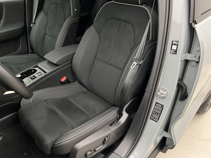 Volvo XC40 B4 BLACK EDITION ULTRA AUT 2.0 Edition