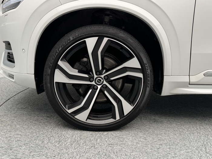 Volvo XC90 B5 AWD ULTIMATE BRIGHT AUT 7M