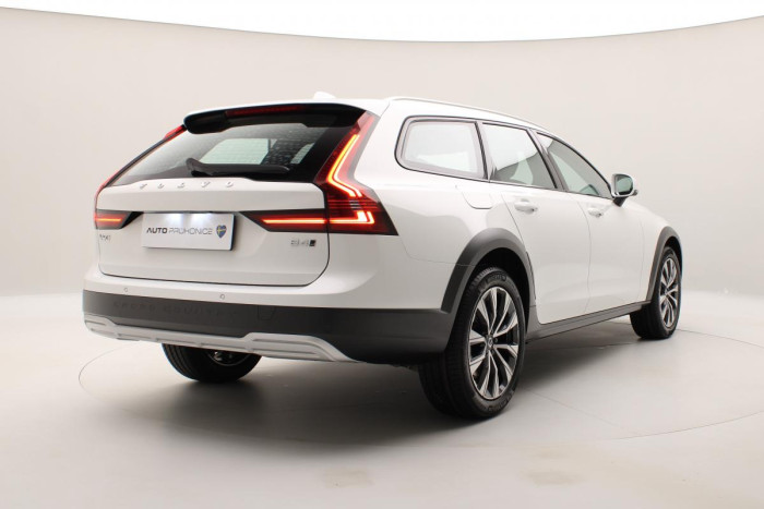 Volvo V90 B4 AWD AUT CROSS COUNTRY PLUS 2.0 Plus