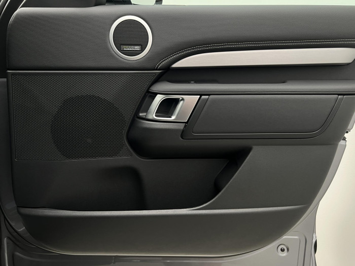 Land Rover Discovery D250 DYNAMIC SE AWD Aut 3.0 d Dynamic SE