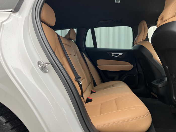 Volvo V60 D4 INSCRIPTION AUT CZ 2.0 d