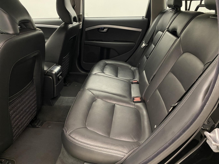 Volvo XC70 D4 AWD SUMMUM AUT CZ 2.4 d Summum