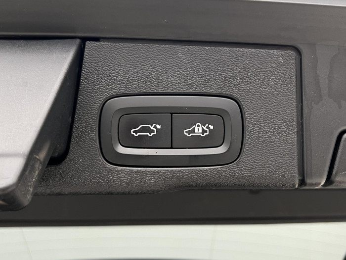 Volvo XC60 D4 AWD MOMENTUM AUT 2.0 d Momentum