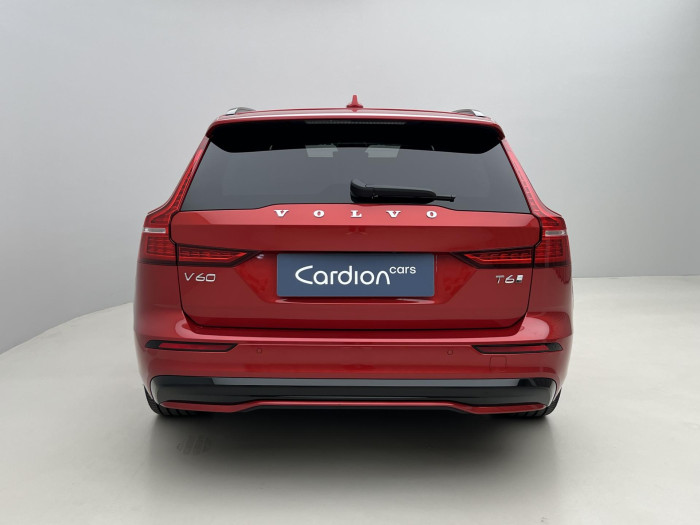 Volvo V60 T6 AWD AUT RECHARGE DARK PLUS