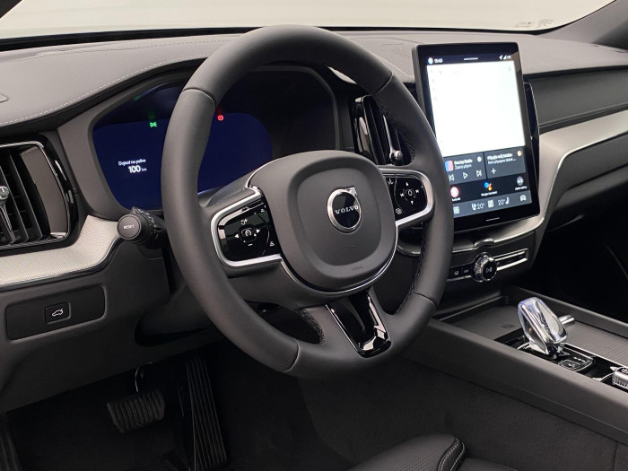 Volvo XC60 B5 AWD AUT ULTRA BLACK EDITION 2.0 Edition