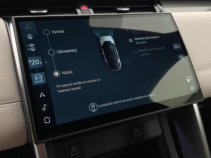 Land Rover Discovery Sport D200 R-DYNAMIC SE AWD AUT 2.0 d Dynamic SE