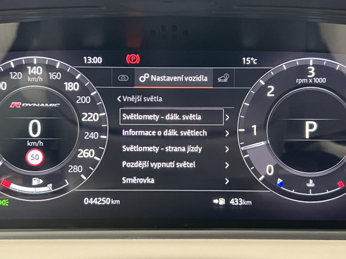 Land Rover Range Rover Velar D275 AWD R-DYNAMIC S AUT CZ 3.0 d Dynamic