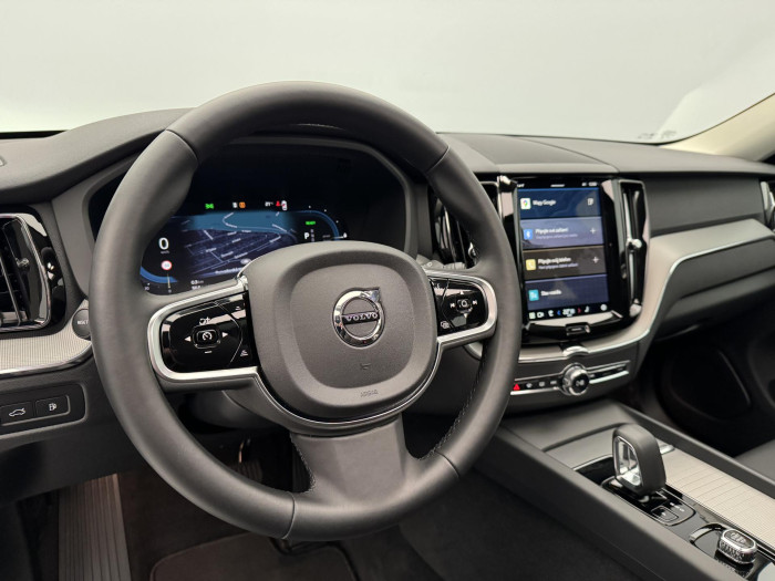 Volvo XC60 T6 AWD RECHARGE AUT CZ 1.maj