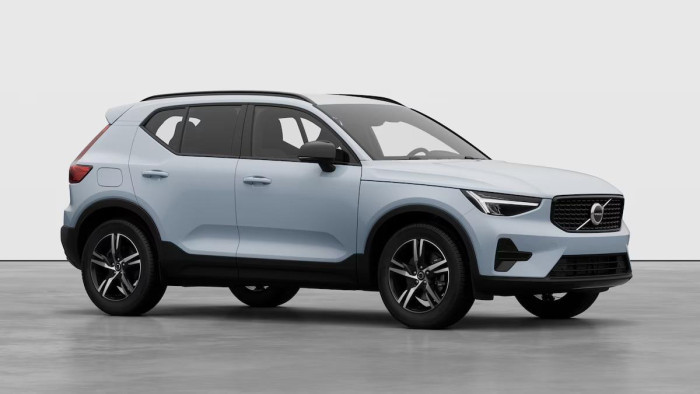 Volvo XC40 B3 AUT DARK PLUS